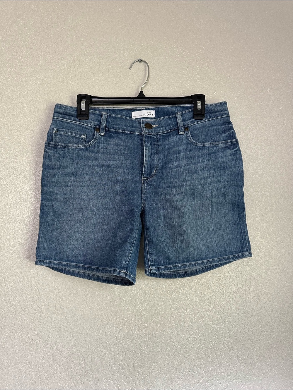 Ann Taylor Loft Medium Wash Denim Jean Shorts